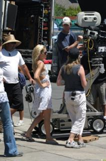 Kate Hudson feet photo thumbnail