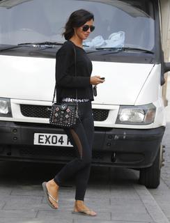 Lucy Mecklenburgh feet photo thumbnail