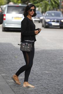 Lucy Mecklenburgh feet photo thumbnail