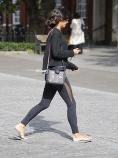 Lucy Mecklenburgh feet photo thumbnail