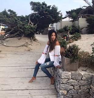 Verona Pooth feet photo thumbnail