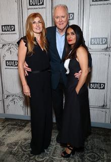 Salma Hayek feet photo thumbnail