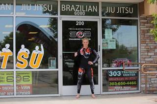 Valentina Shevchenko feet photo thumbnail