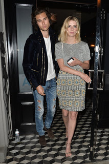 Mischa Barton feet photo thumbnail