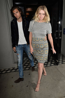 Mischa Barton feet photo thumbnail