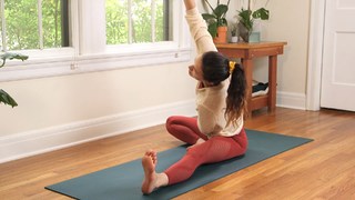 Adriene Mishler feet photo thumbnail