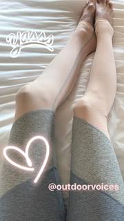Nastia Liukin feet photo thumbnail