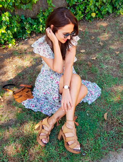 Paula Echevarría feet photo thumbnail