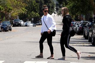 Lea Michele feet photo thumbnail