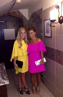 Coleen Rooney feet photo thumbnail