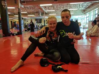 Valentina Shevchenko feet photo thumbnail