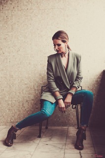 Cristina Ferreira feet photo thumbnail