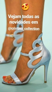 Cristina Ferreira feet photo thumbnail