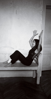 Salma Hayek feet photo thumbnail