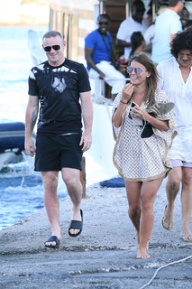 Coleen Rooney feet photo thumbnail