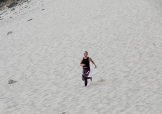 Ronda Rousey feet photo thumbnail