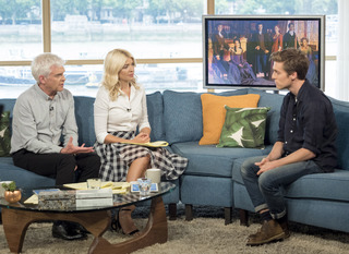 Holly Willoughby feet photo thumbnail