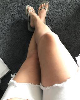 Jenelle Jcakess feet photo thumbnail