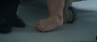 Chloë Grace Moretz feet photo thumbnail