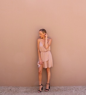 Nastia Liukin feet photo thumbnail