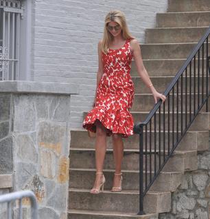 Ivanka Trump feet photo thumbnail