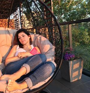 Katarzyna Cichopek feet photo thumbnail