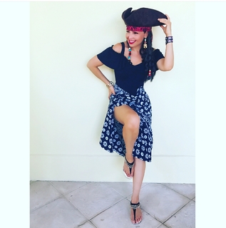 Thalía feet photo thumbnail