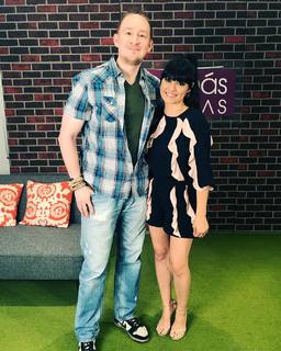 Maite Perroni feet photo thumbnail
