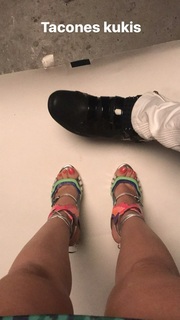 Yoseline Hoffman feet photo thumbnail