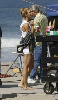 AnnaLynne McCord feet photo thumbnail