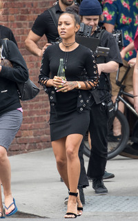Karrueche Tran feet photo thumbnail