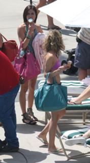 AnnaLynne McCord feet photo thumbnail