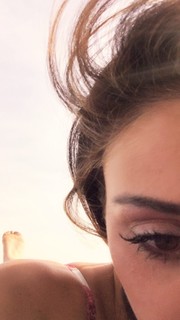 Belén Rodríguez feet photo thumbnail