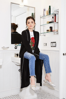 Lucy Hale feet photo thumbnail