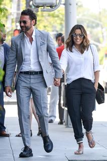 Eva Longoria feet photo thumbnail
