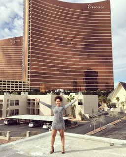 Demetria Obilor feet photo 3