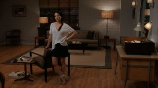 Lucy Liu feet photo thumbnail