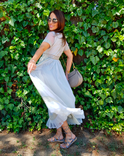 Paula Echevarría feet photo thumbnail