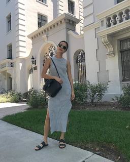 Jamie Chung feet photo thumbnail