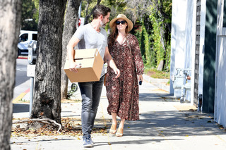 Amy Adams feet photo thumbnail