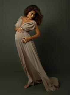 Juliana Paes feet photo thumbnail
