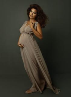 Juliana Paes feet photo thumbnail