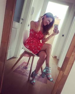 Melita Toniolo feet photo thumbnail