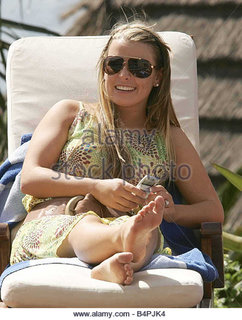 Coleen Rooney feet photo thumbnail