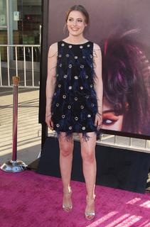 Gillian Jacobs feet photo thumbnail