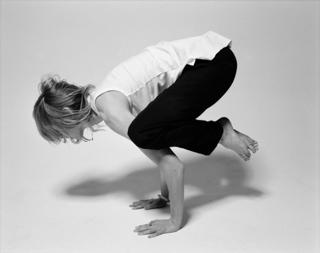 Naomi Watts feet photo thumbnail
