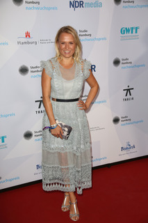Nova Meierhenrich feet photo thumbnail