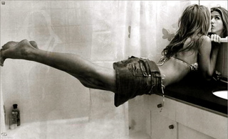 Jennifer Aniston feet photo thumbnail
