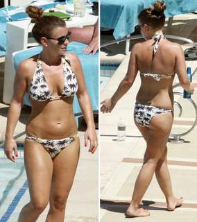 Coleen Rooney feet photo thumbnail