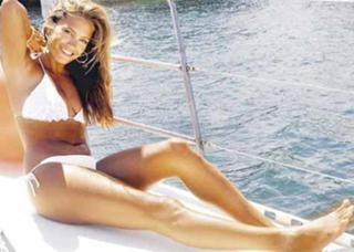 Sylvie Meis feet photo thumbnail